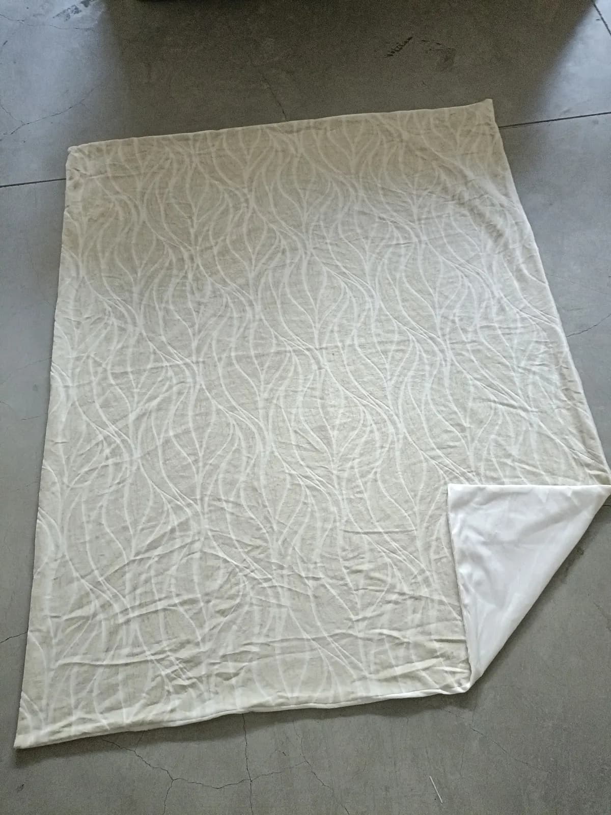 Solid Textured Double-Layer Blanket by Mengxin Home Textile